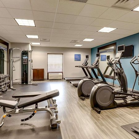 Hampton Inn & Suites Indianapolis-Airport Bagian luar foto