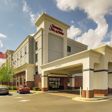 Hampton Inn & Suites Indianapolis-Airport Bagian luar foto